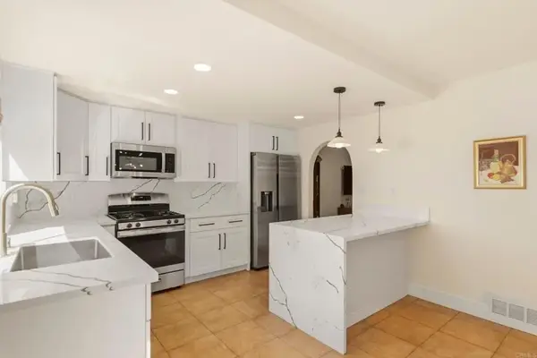 1651 S Juniper Street #206, Escondido, CA 92025