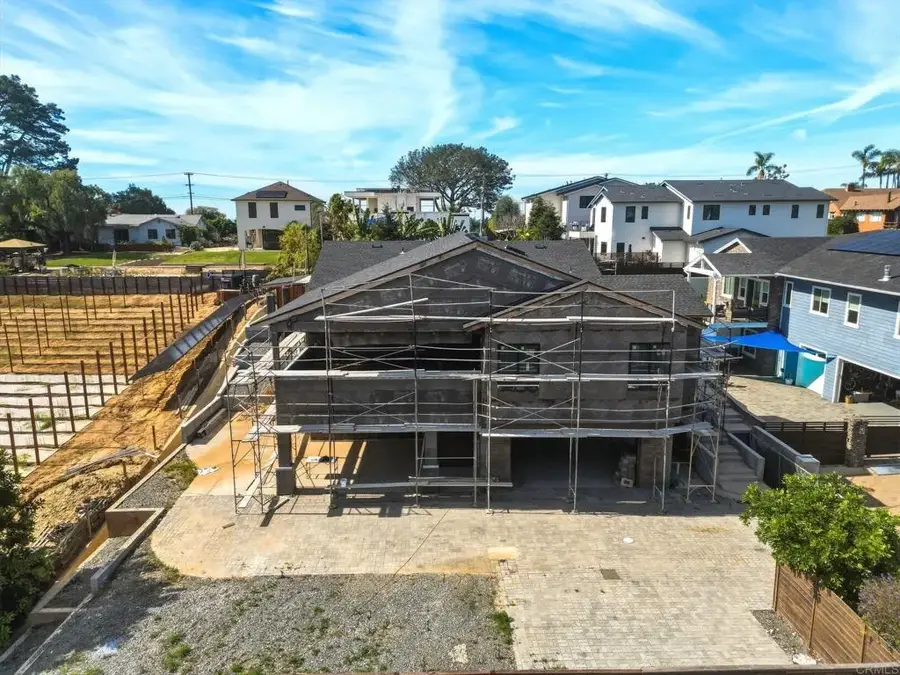 3780 Highland Dr., Carlsbad, CA 92008 - #2