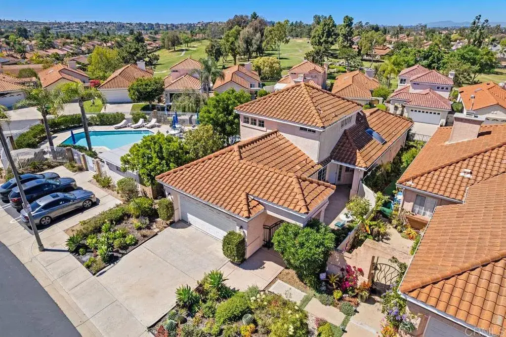 2478 Eagle Crest Ln, Vista, CA 92081 - #1