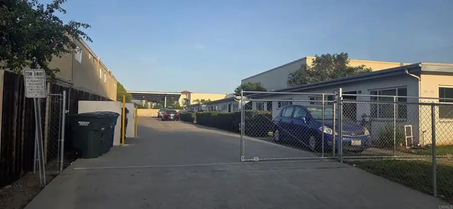 321 Roanoke Road, El Cajon, CA 92020 - #3