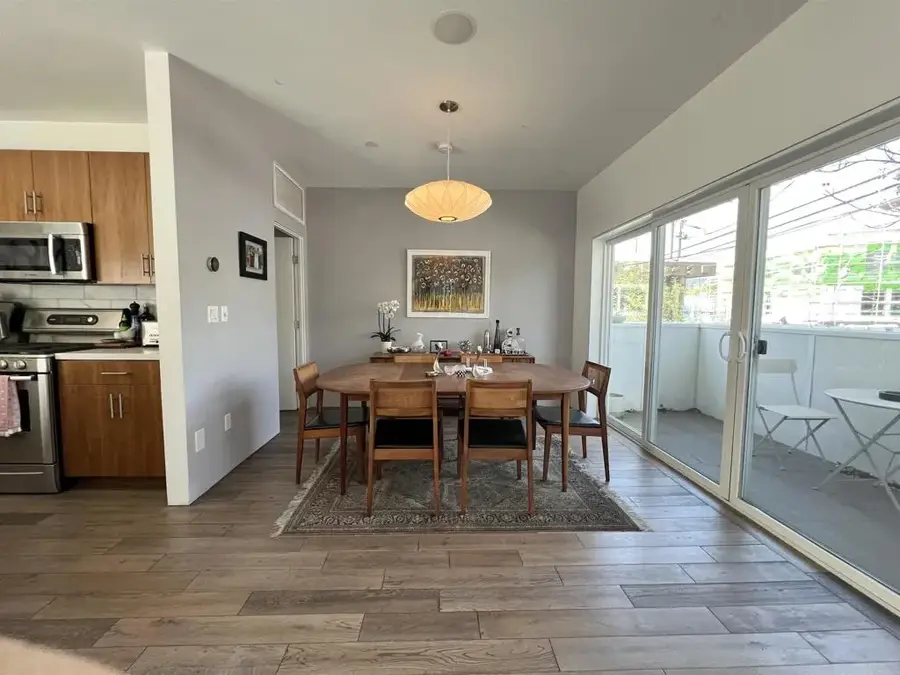 2851 N Buzz Ct, Los Angeles, CA 90039 - #2