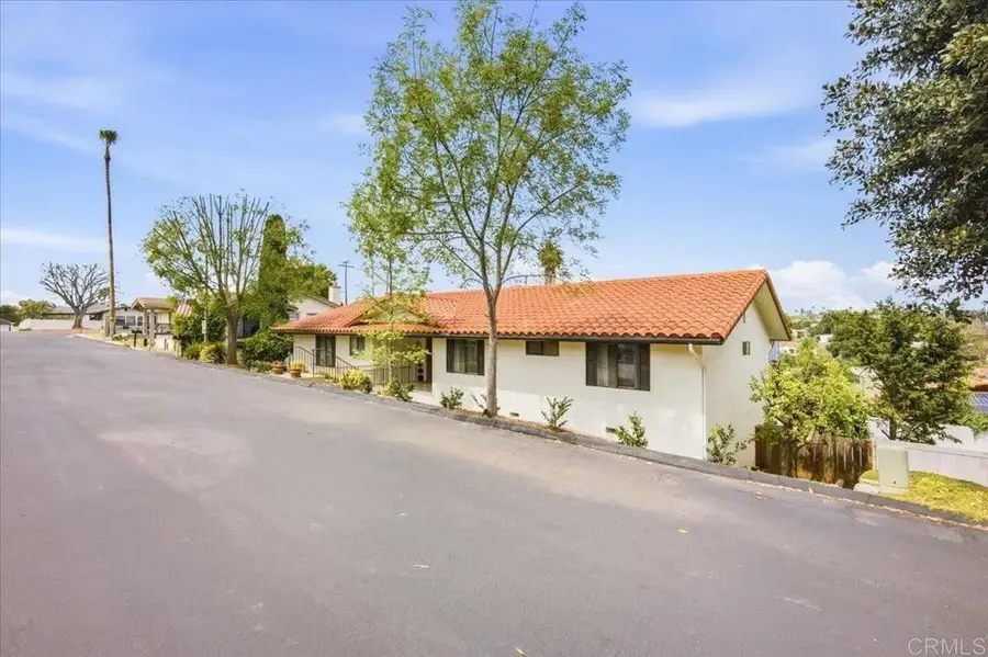 258 Vista Grande, Escondido, CA 92025 - #3
