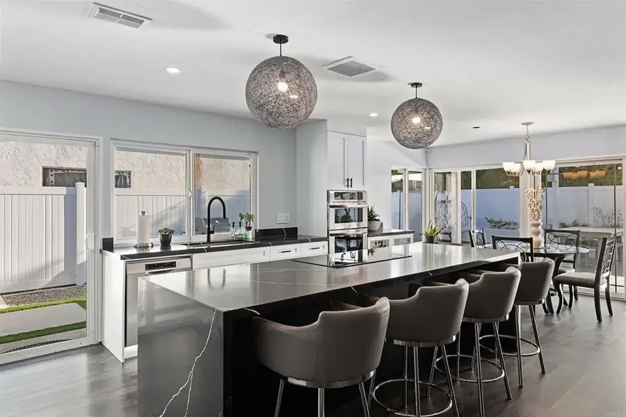 110 Turner Avenue, Encinitas, CA 92024 - #3