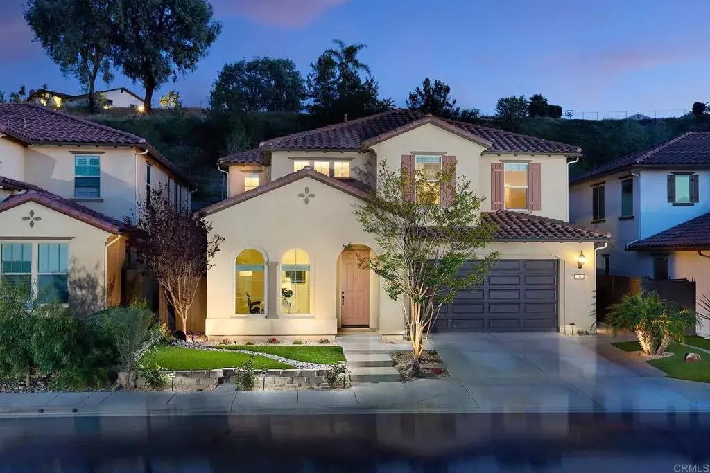 219 Flores Lane, Vista, CA 92083 - #1