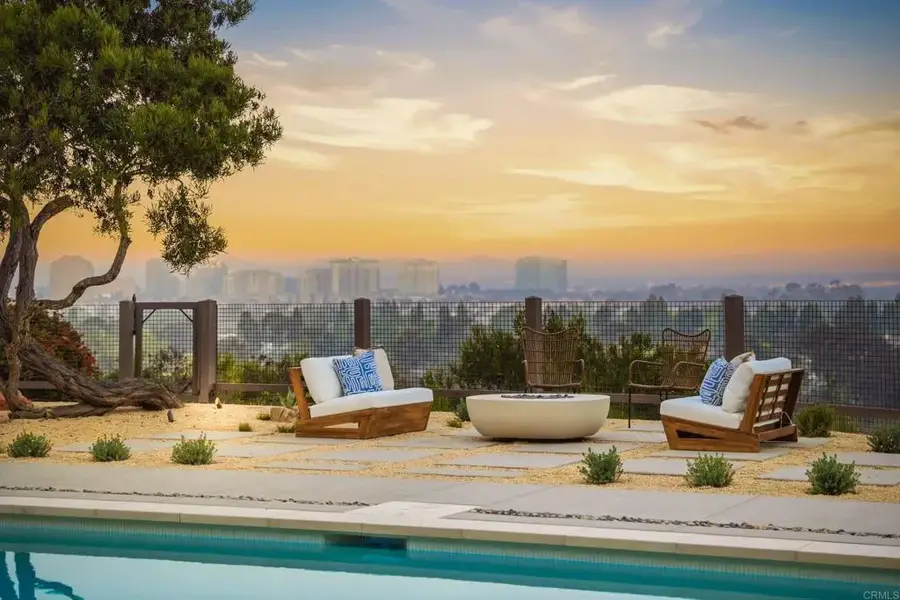 8341 La Jolla Scenic Drive North, La Jolla, CA 92037 - #2