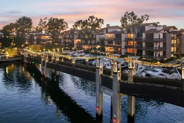 7126 Marina Pacifica Drive North, Long Beach, CA 90803