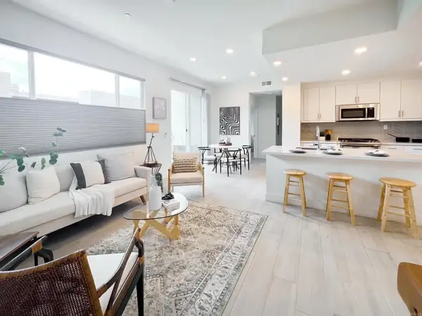 6042 Colt Place #303, Carlsbad, CA 92009