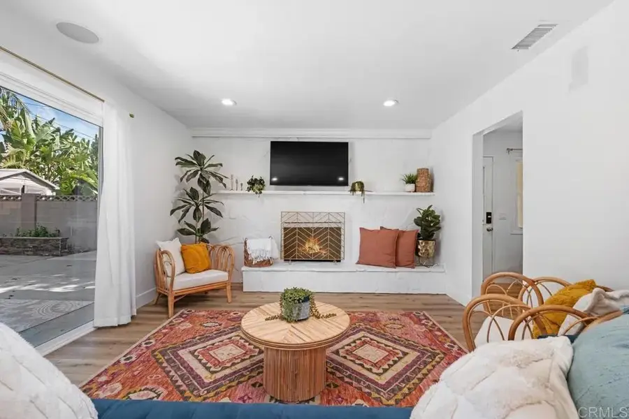 16002 Warren Lane, Huntington Beach, CA 92649 - #2