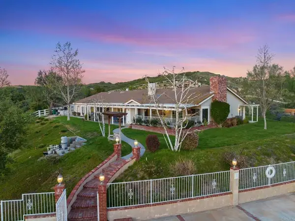 40225 Lucero Drive, Temecula, CA 92592