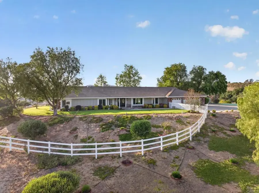 40225 Lucero Drive, Temecula, CA 92592 - #3