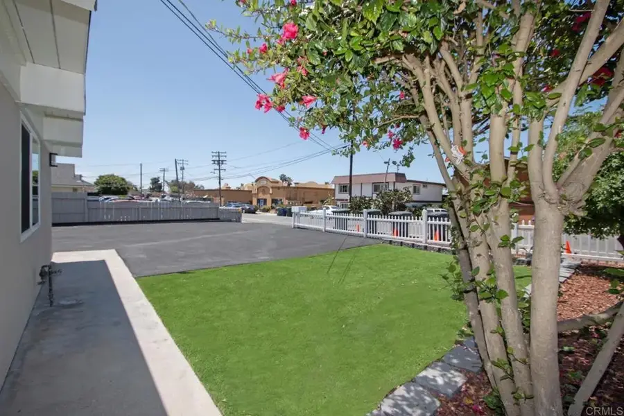 1133-& 1135 Gardena Road, Encinitas, CA 92024 - #2
