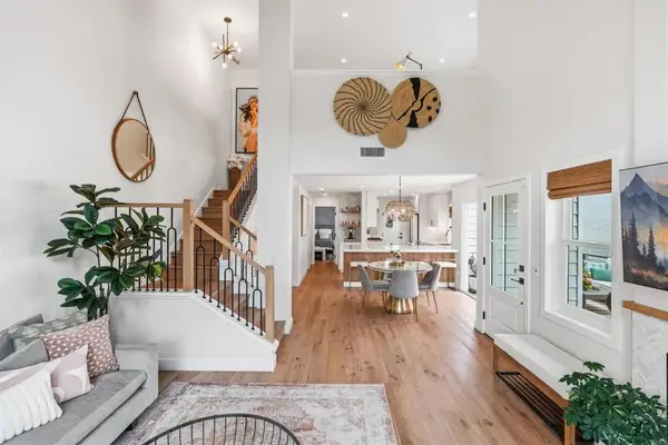 836 Windcrest Drive, Carlsbad, CA 92011