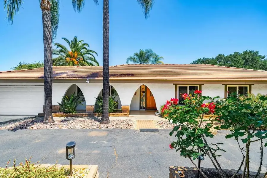 2077 Mountain View Drive, Escondido, CA 92027 - #3
