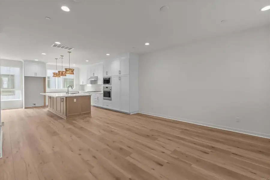 2572 Elderberry Lane, Carlsbad, CA 92008 - #3