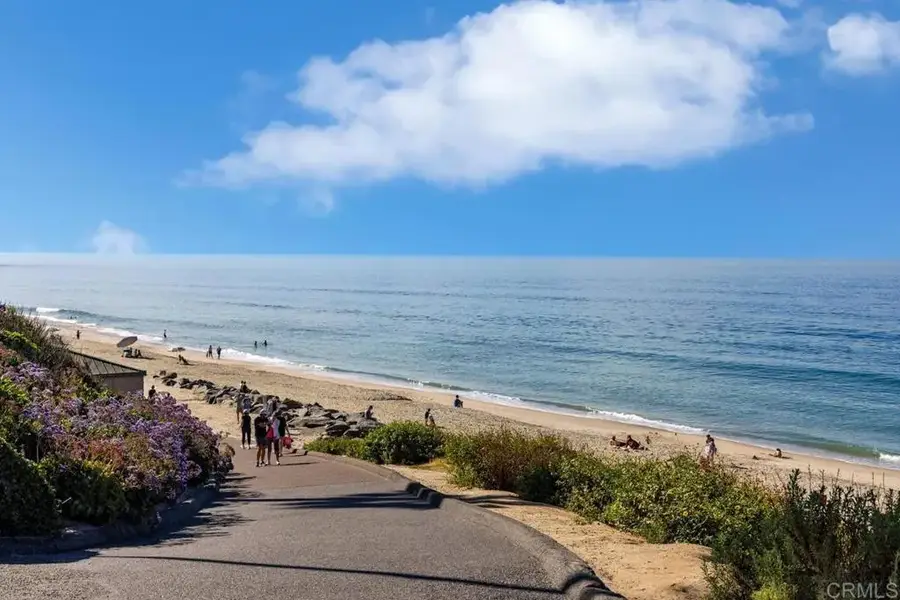 2548 Elderberry Lane, Carlsbad, CA 92008 - #2