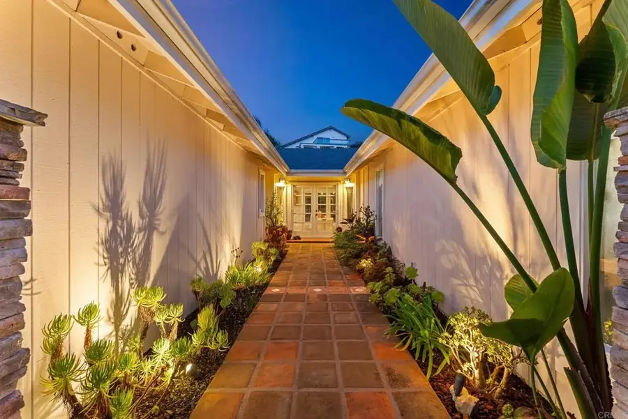 7640 Calle Madero, Carlsbad, CA 92009 - #2