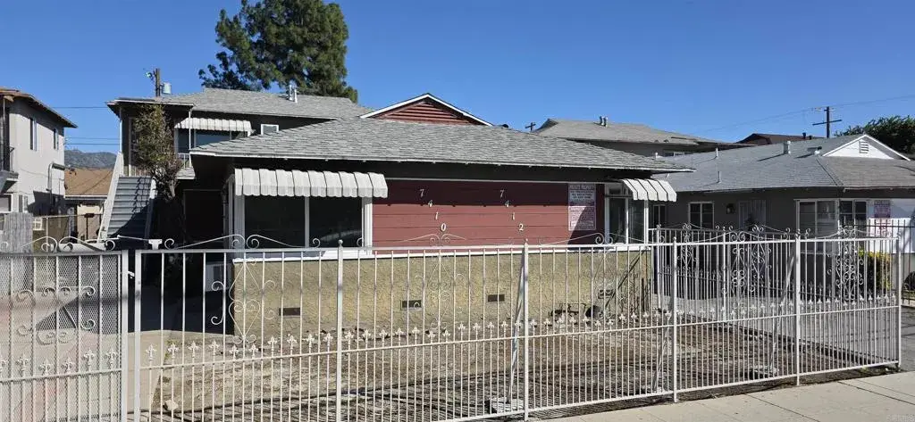 7410 Vineland Avenue, Sun Valley, CA 91352 - #1