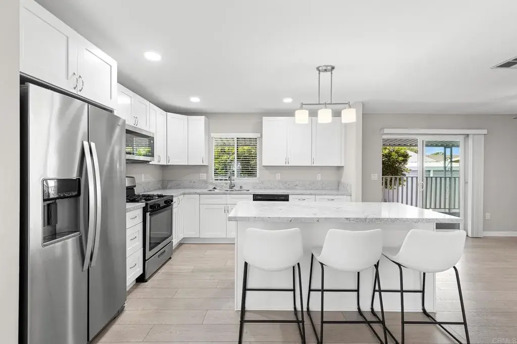 525 W El Norte Parkway #SPC 206, Escondido, CA 92026 - #1