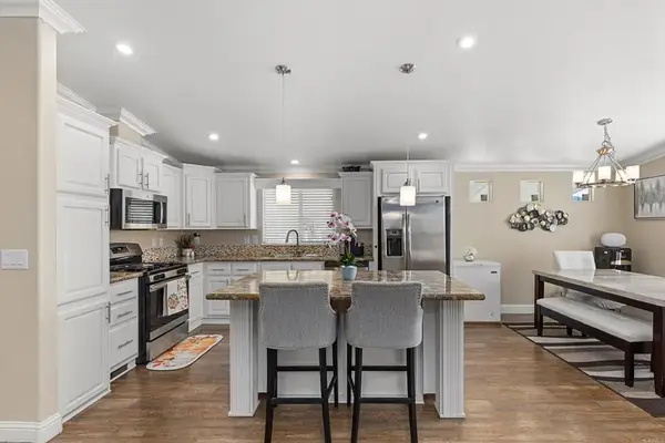 2700 E Valley #64, Escondido, CA 92027