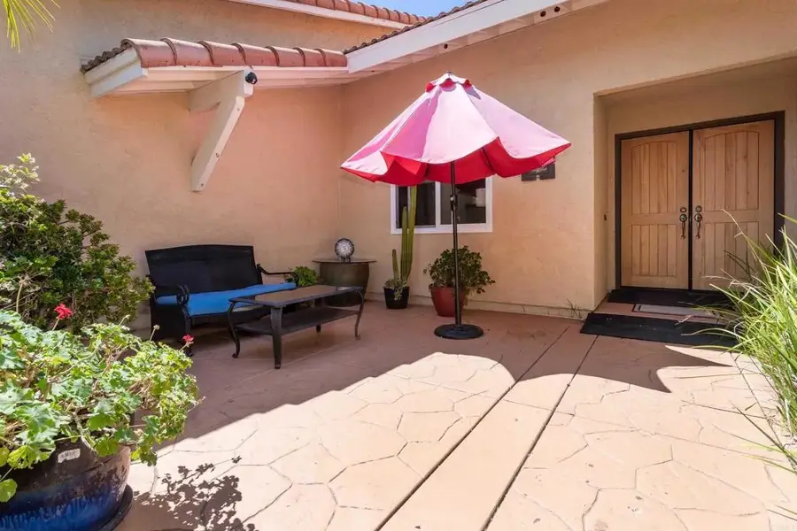 2814 Luciernaga Street, Carlsbad, CA 92009 - #2