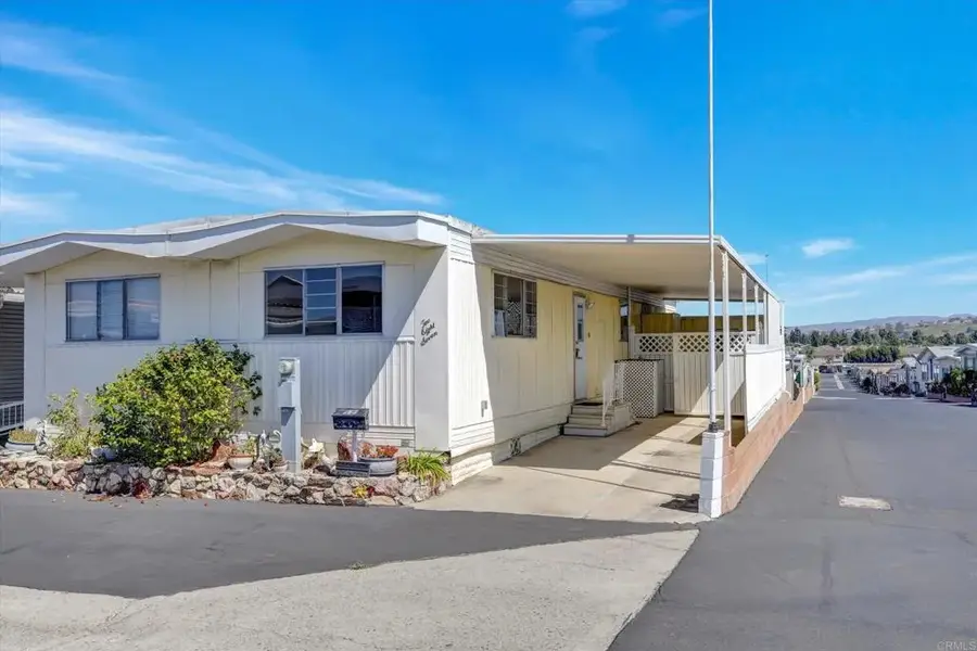 287 Robin Lane, Oceanside, CA 92057 - #2