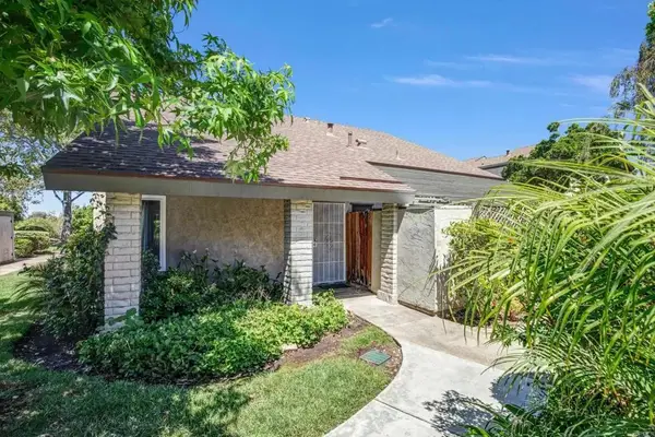 10861 Caravelle Place, San Diego, CA 92124