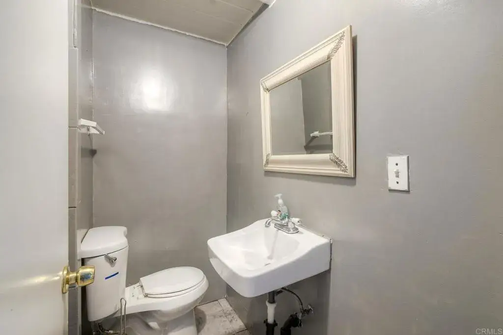 412 W 9th Avenue, Escondido, CA 92025 - #1