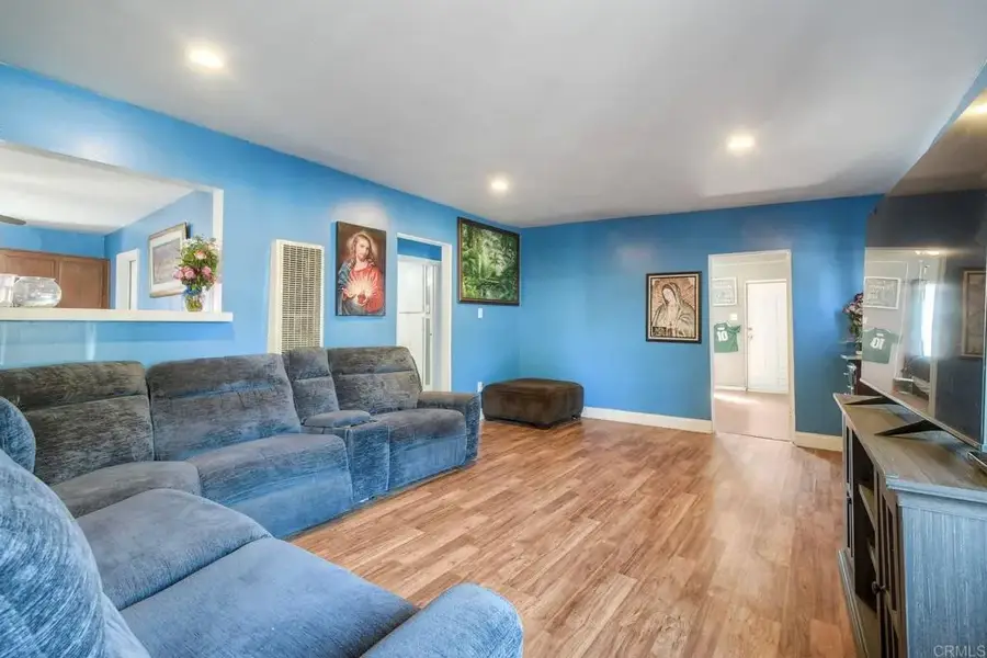 412 W 9th Avenue, Escondido, CA 92025 - #3
