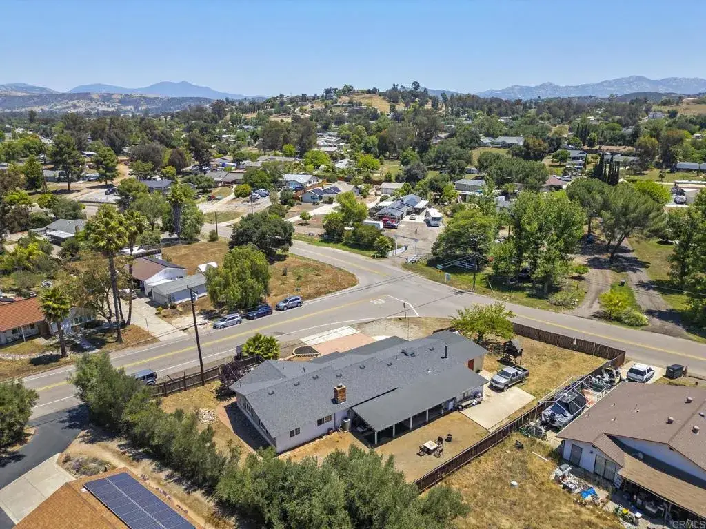 655 Hunter Street, Ramona, CA 92065 - #1