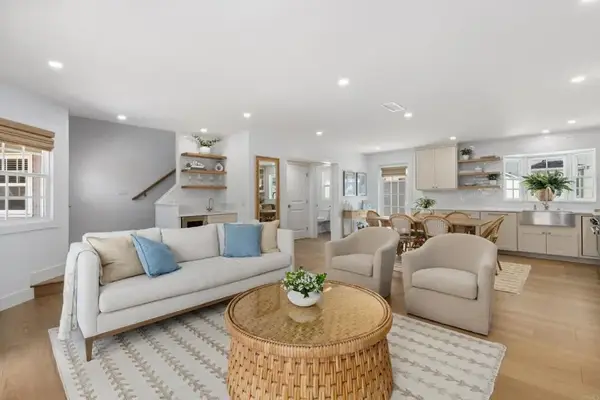 185 Juniper Avenue, Carlsbad, CA 92008