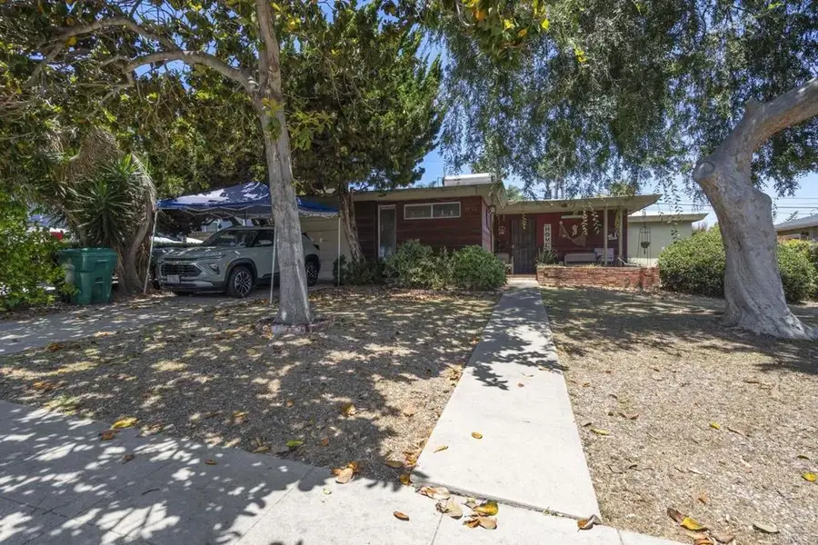 3752 Poe Street, San Diego, CA 92107 - #2