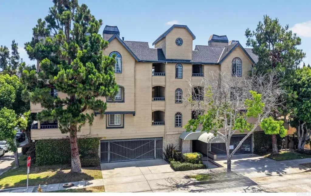 680 Grand Avenue #204, Long Beach, CA 90814 - #1