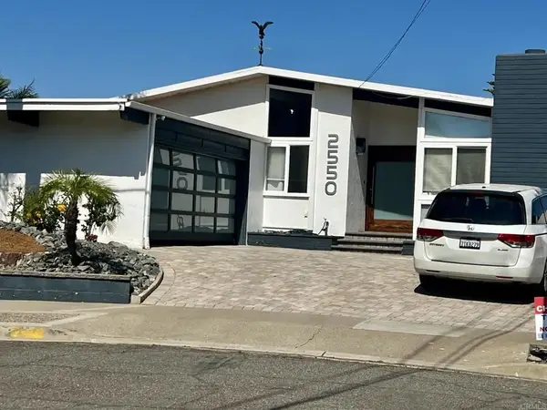 2550 Aster St, San Diego, CA 92109