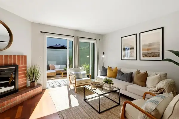 853 America Way, Del Mar, CA 92014