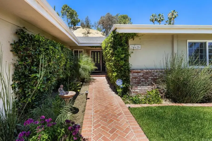 24625 Gilmore Street, West Hills, CA 91307 - #3