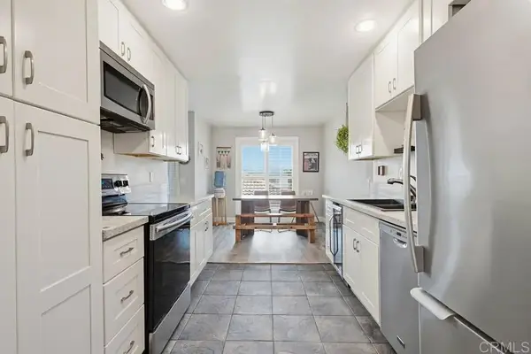 2306 Altisma Way #215, Carlsbad, CA 92009