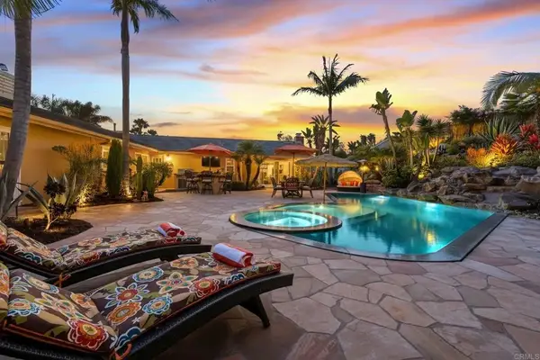 3382 Avenida De Loyola, Oceanside, CA 92056