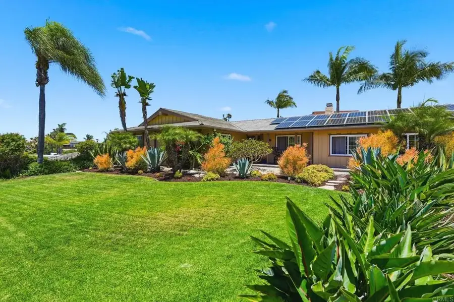 3382 Avenida De Loyola, Oceanside, CA 92056 - #3