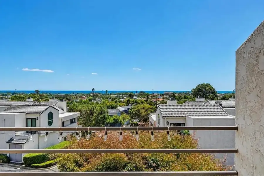 957 Hygeia Avenue, Encinitas, CA 92024 - #2