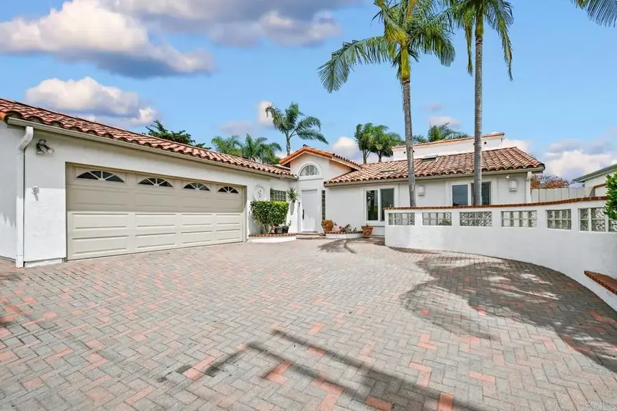 5874 Lamas Street, San Diego, CA 92122 - #3