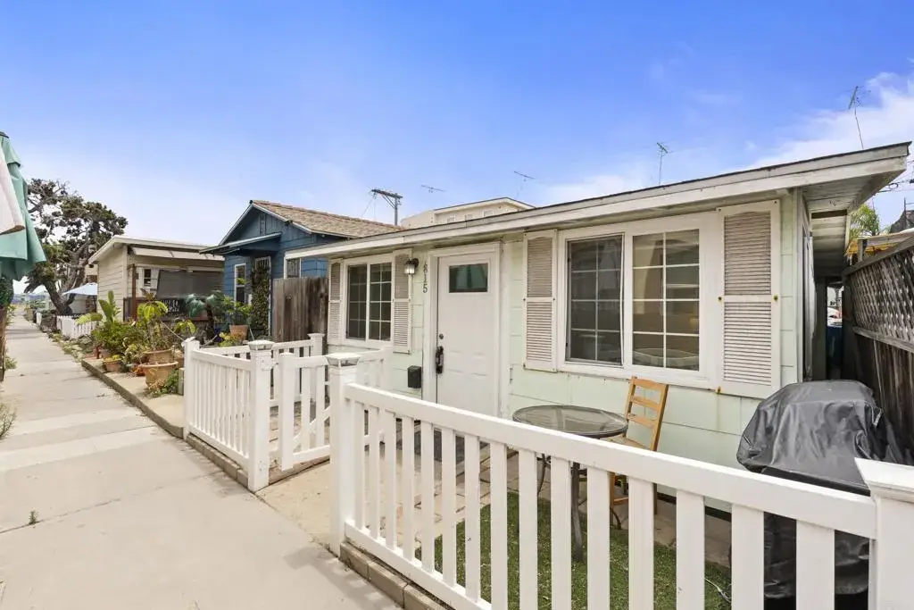 815 Pismo Court, San Diego, CA 92109 - #1