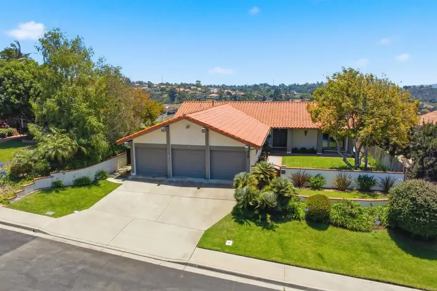 418 Santa Dominga, Solana Beach, CA 92075 - #2