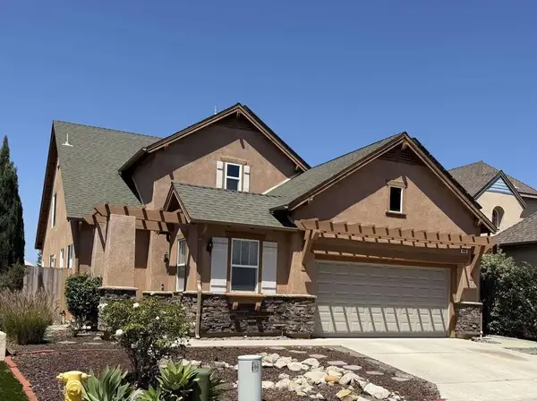 445 Poets Square, Fallbrook, CA 92028