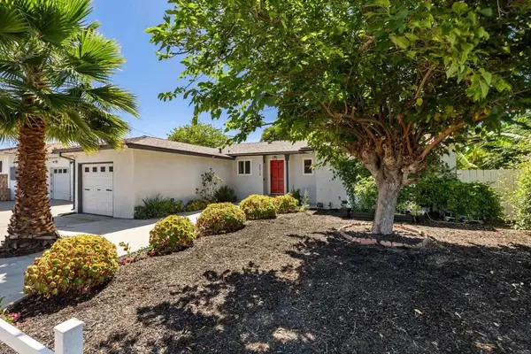 2013 Lee Drive, Escondido, CA 92027