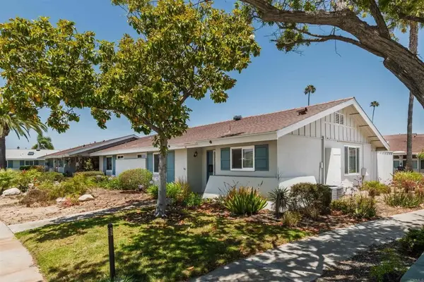 3685 Vista Campana North #61, Oceanside, CA 92057
