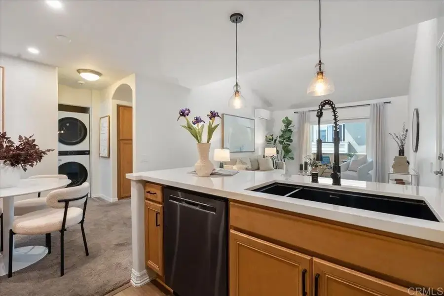 5404 Balboa Arms Dr #469, San Diego, CA 92117 - #3