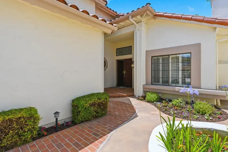4016 Caminito Cassis, San Diego, CA 92122 - #3
