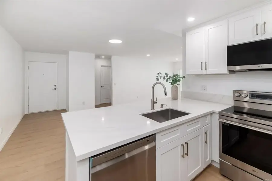 7758 Caminito Encanto #204, Carlsbad, CA 92009 - #2