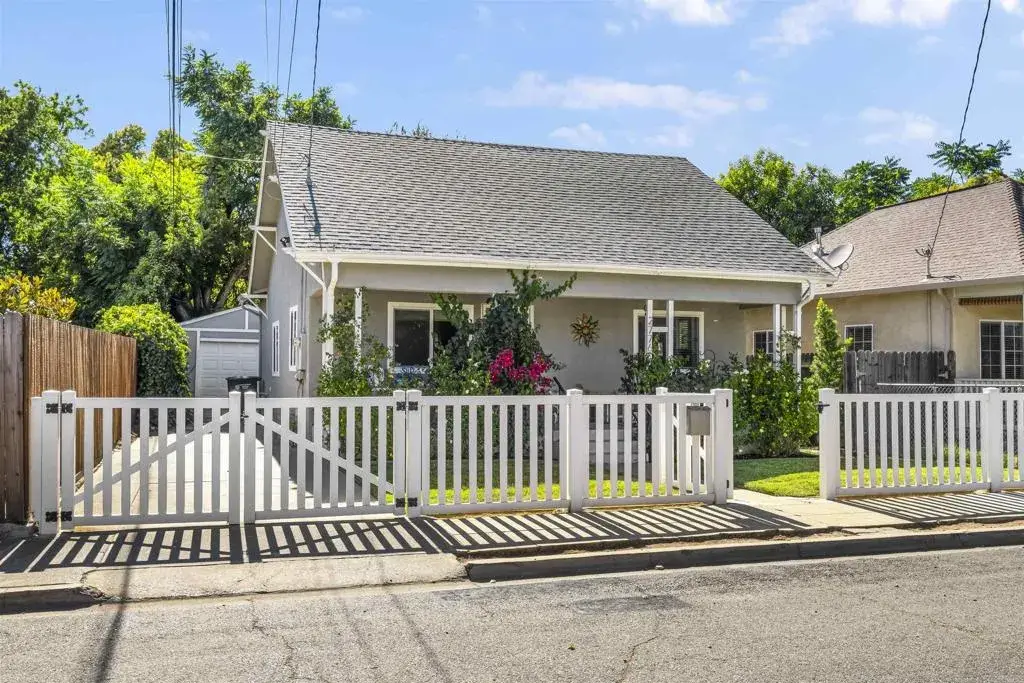 2776 Santa Clara Way, Sacramento, CA 95817 - #1