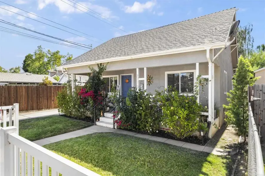 2776 Santa Clara Way, Sacramento, CA 95817 - #3